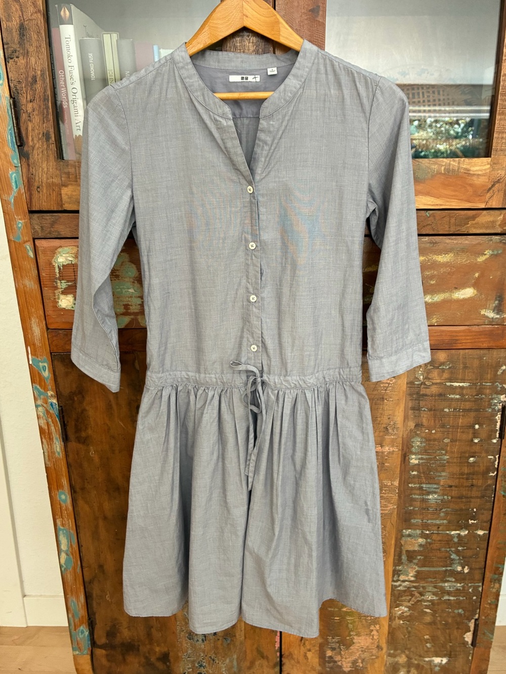 Uniqlo Light Gray Cotton Twill Long-Sleeve Button Front Drawstring Dress